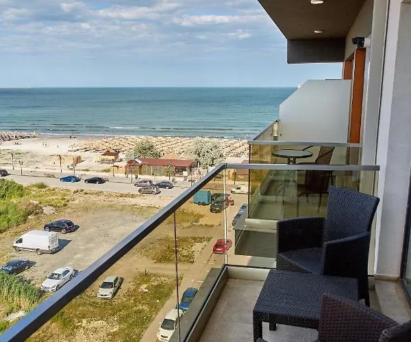 Bora Bora Tomis Apartament