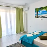 Bora Bora Tomis Mamaia Nord Navodari